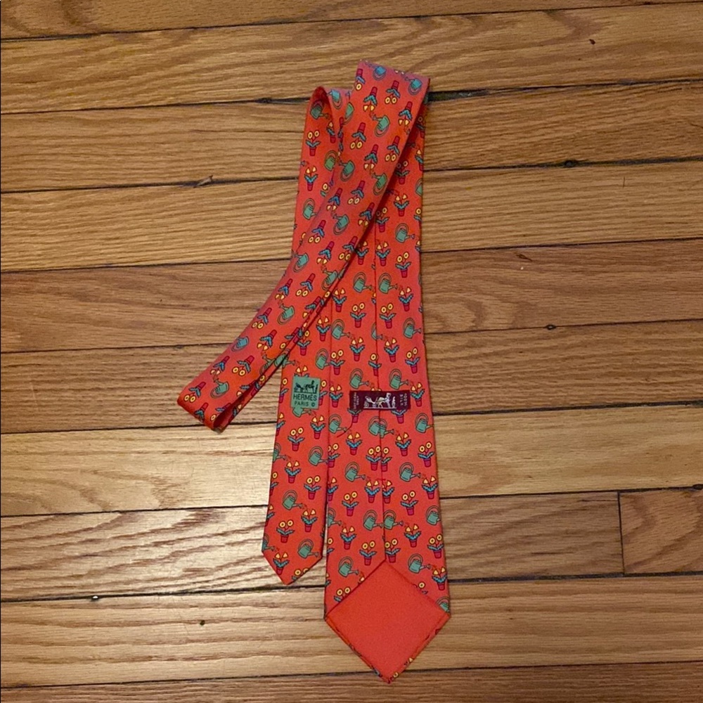Hermès Orange Floral Watering Can Tie